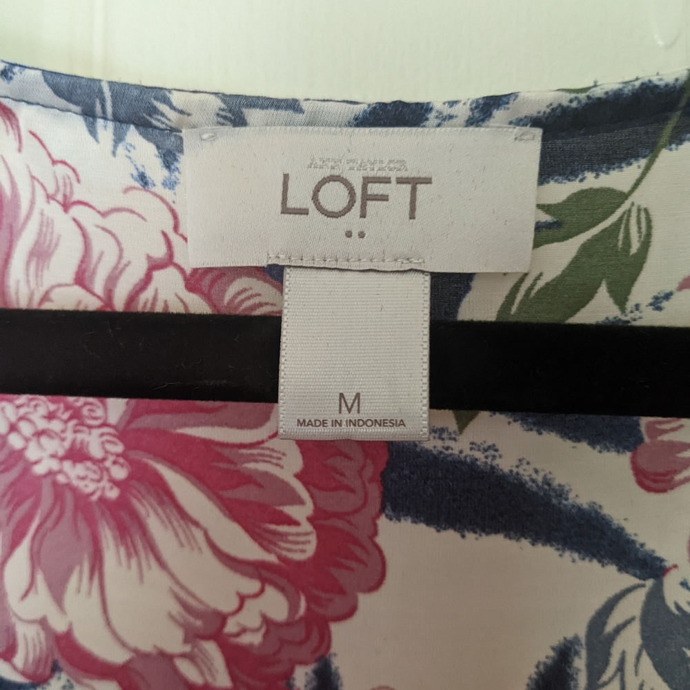 LOFT 3/4 Sleeve Floral Blouse - Picture 6 of 7